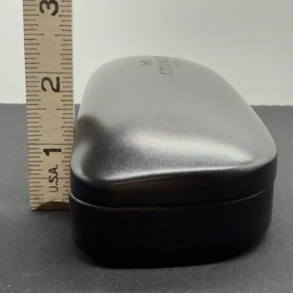 Coach New York Black Hard Clamshell Eyeglasses Case With Cleaning Cloth Small